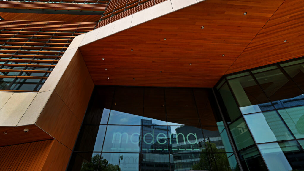 Moderna continues bird flu vax study, but limits work in the U.S.